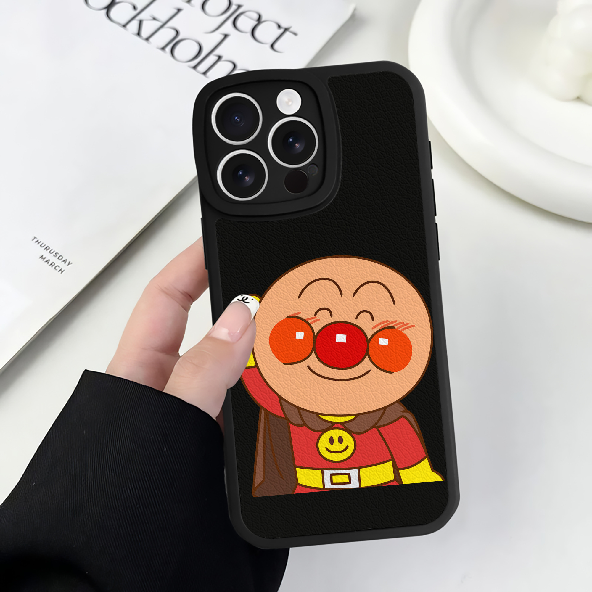 （画像用） アンパンマン Anpanman 【iPhone 16シリーズ対応】シリコンスマホケース（レザー調） 材質：シリコン